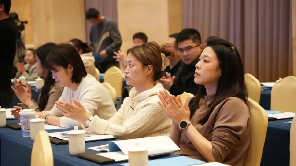 合肥海洋世界三期項(xiàng)目建設(shè)新聞發(fā)布會(huì)：?jiǎn)⒛晃邓{(lán)盛景，共繪夢(mèng)幻海洋新篇章！